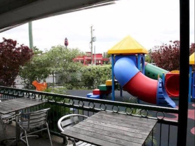 Meadowbrook Hotel Brisbane Loganlea Exterior photo