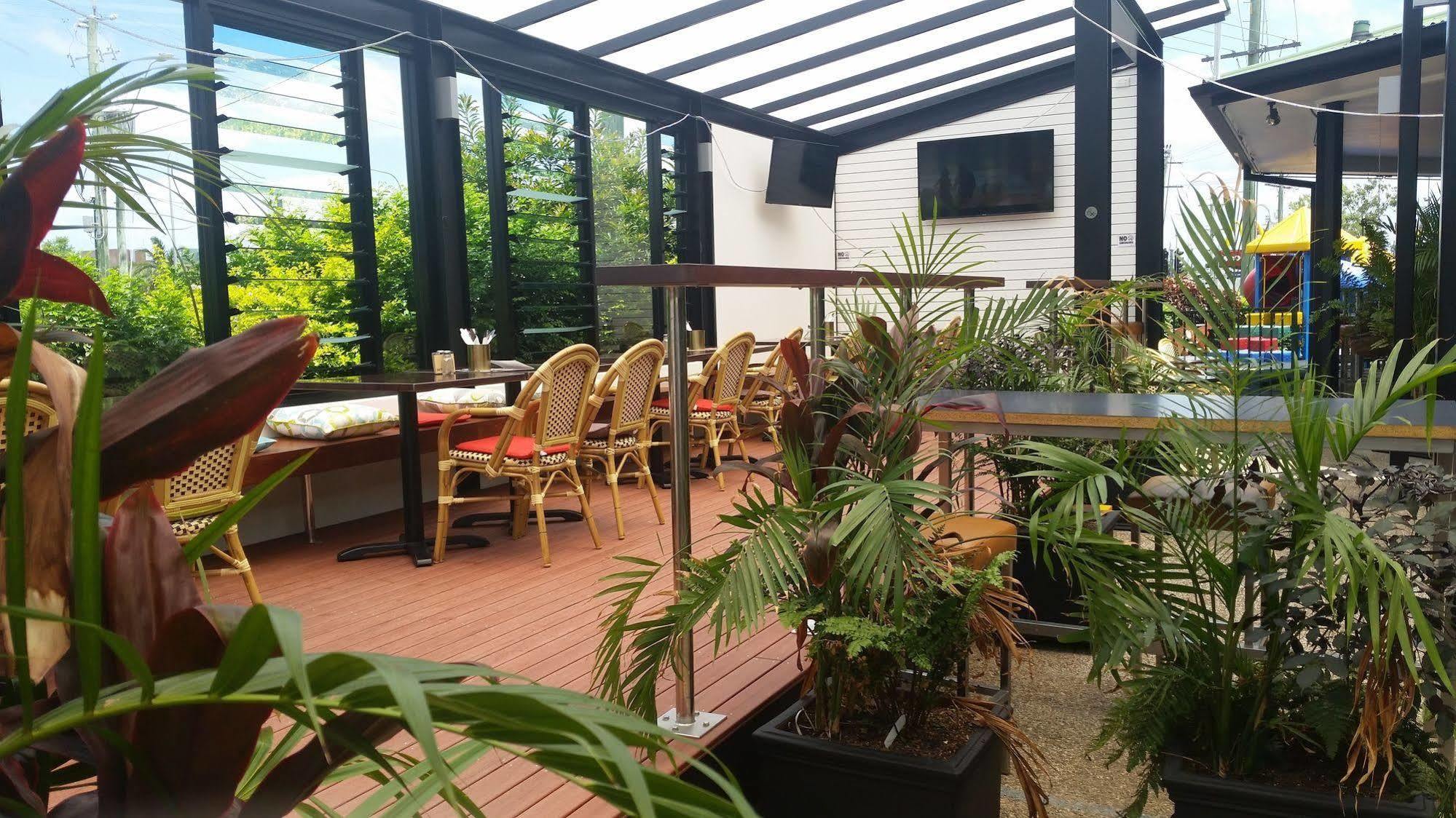 Meadowbrook Hotel Brisbane Loganlea Exterior photo
